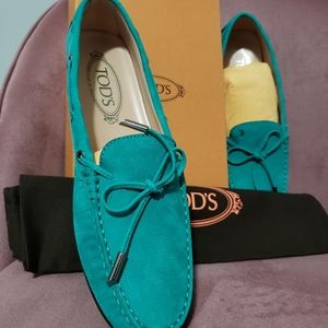 Womens TOD'S Loafers - Size 39.5 EU = 9.5 US